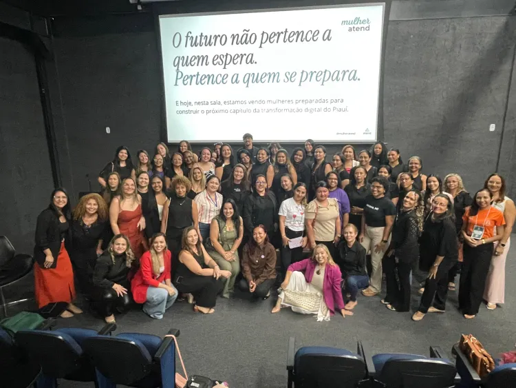 Alunos do programa Mulher Atend (Fotos: divulgação)
