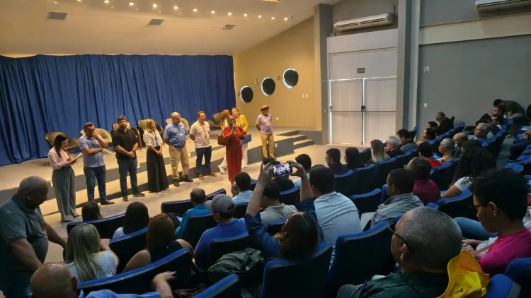 Encontro reuniu representantes do setor produtivo para discutir inovação na cajucultura (Foto: divulgação)